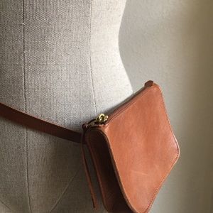 Madewell The Simple Pouch